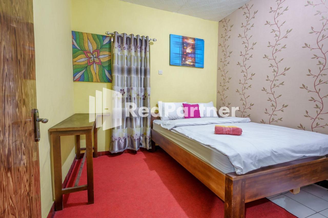 Nafisa Homestay Syariah Near Jatim Park 3 Batu Mitra Reddoorz مالانغ المظهر الخارجي الصورة