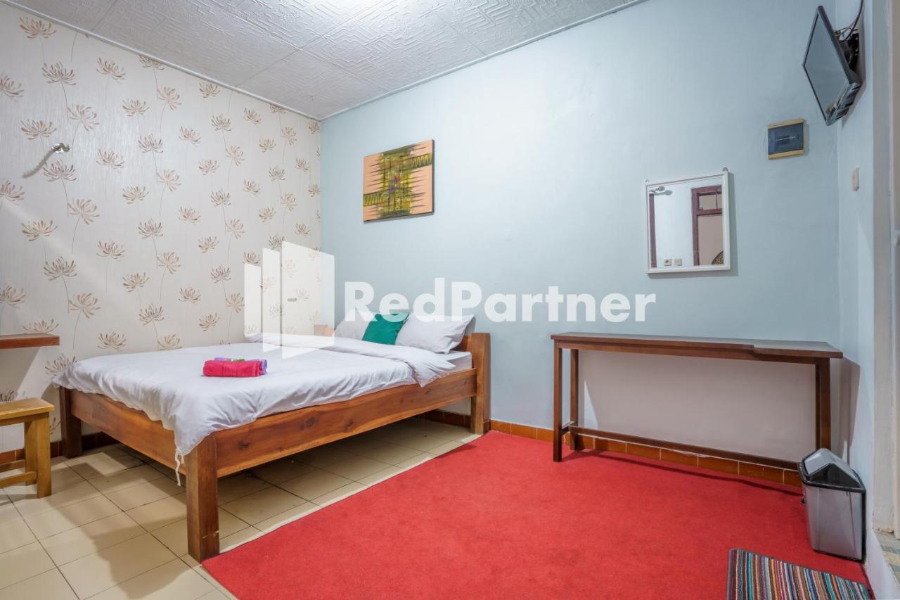 Nafisa Homestay Syariah Near Jatim Park 3 Batu Mitra Reddoorz مالانغ المظهر الخارجي الصورة