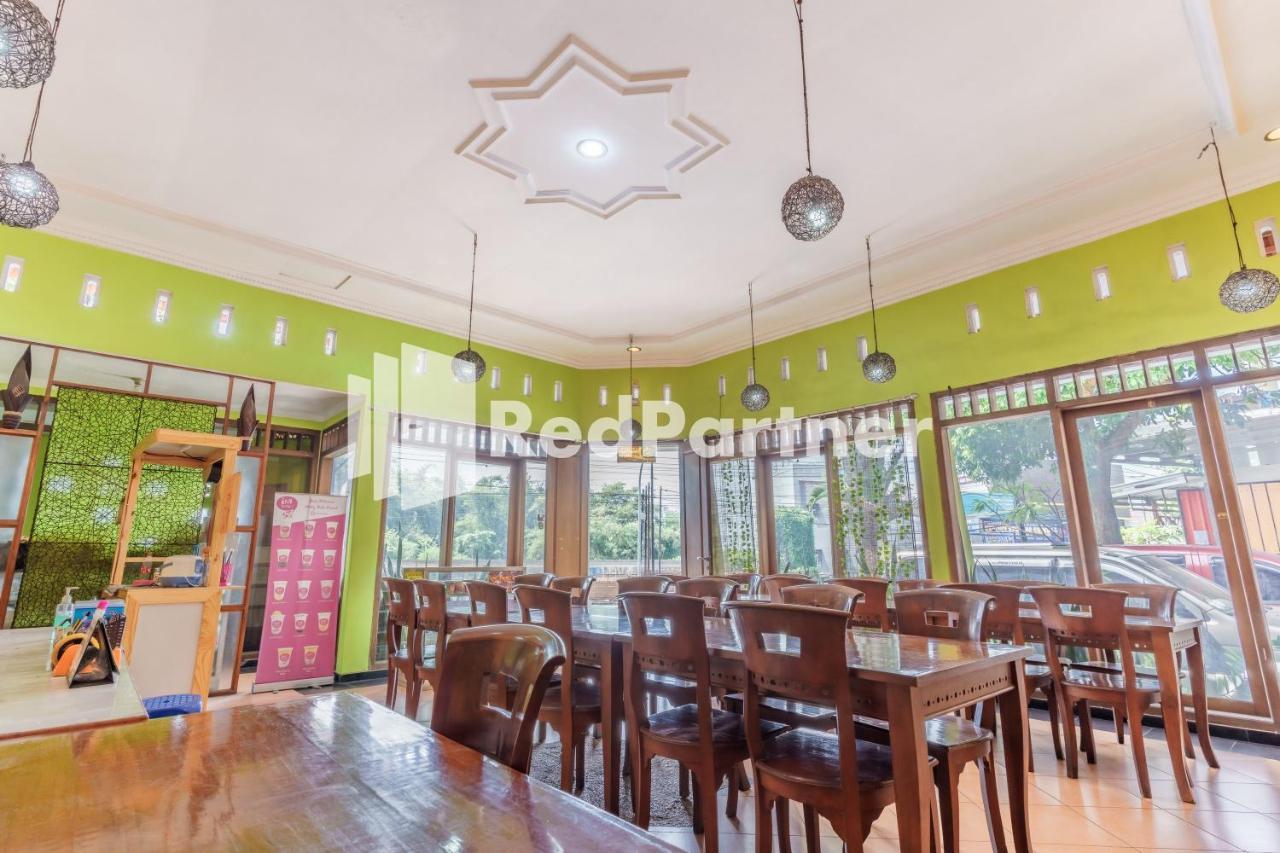 Nafisa Homestay Syariah Near Jatim Park 3 Batu Mitra Reddoorz مالانغ المظهر الخارجي الصورة